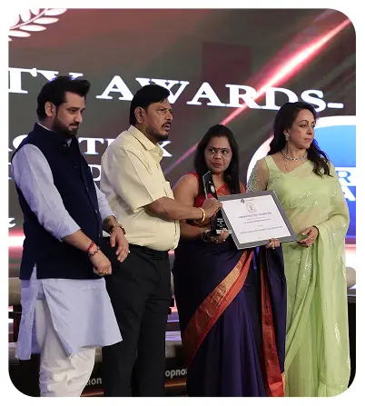 Award-2 (1)